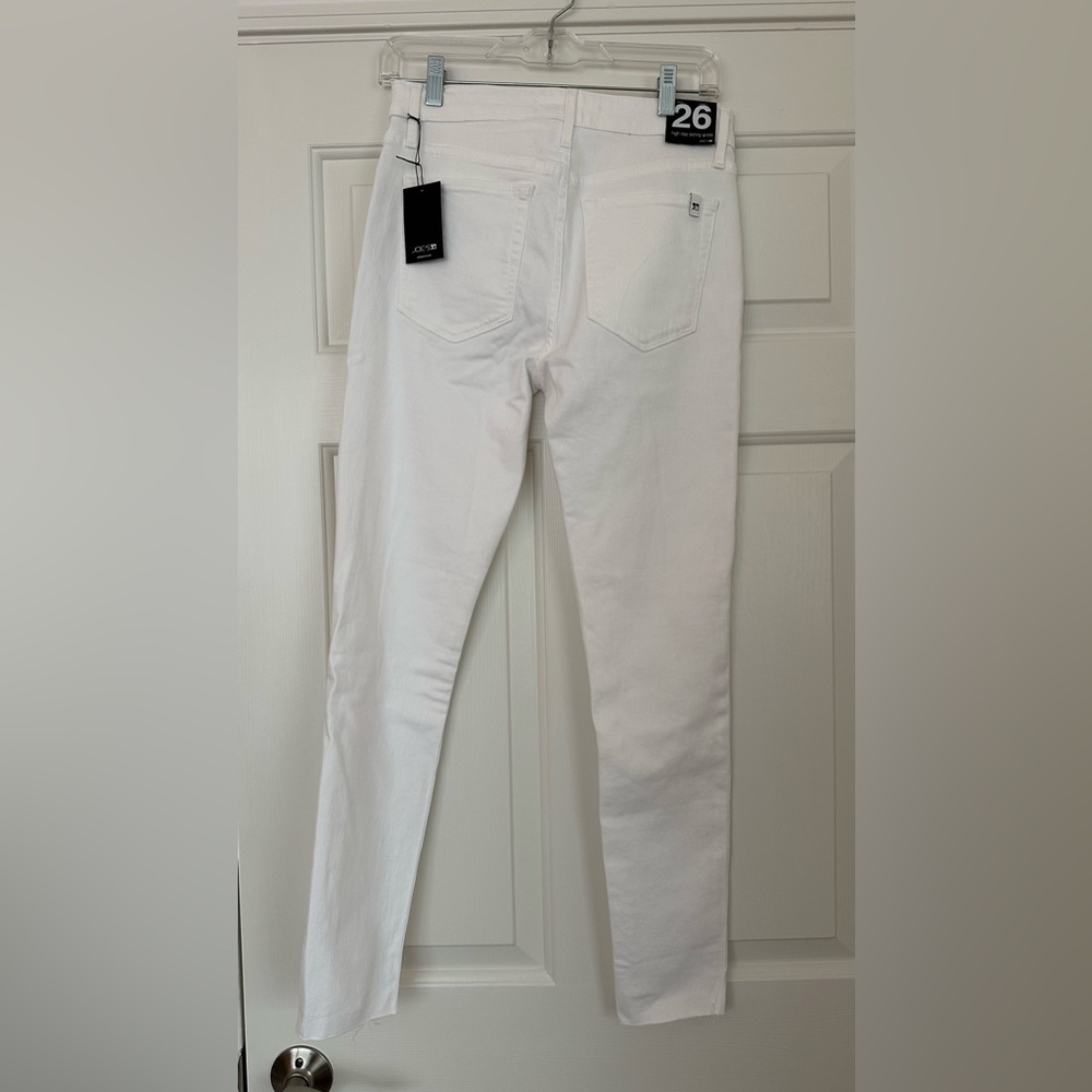 JOE’S white high rise skinny ankle jeans